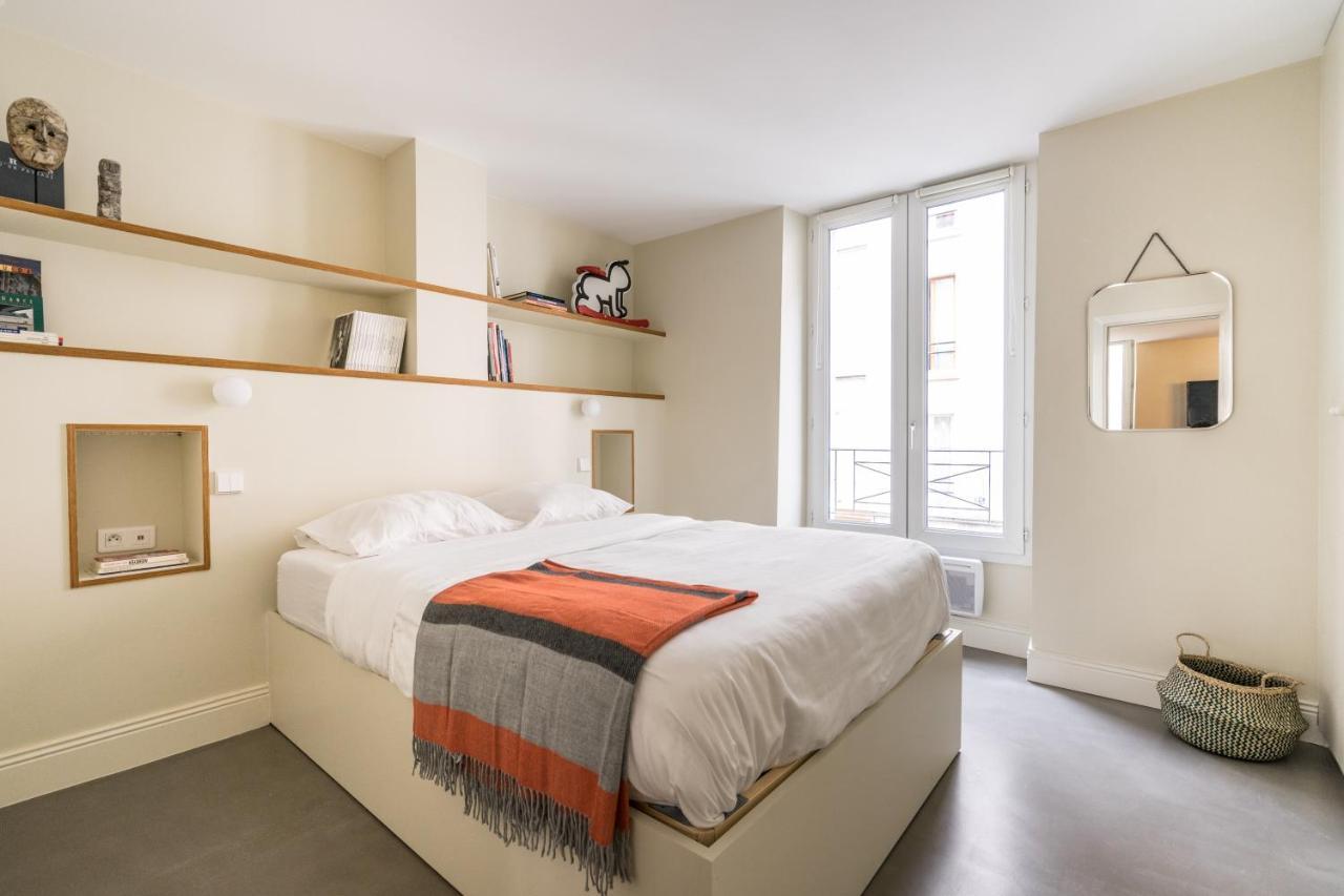 Elegant And Modern Parisian Charmアパートメント エクステリア 写真