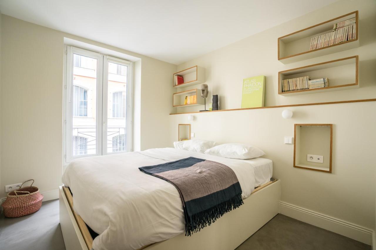 Elegant And Modern Parisian Charmアパートメント エクステリア 写真